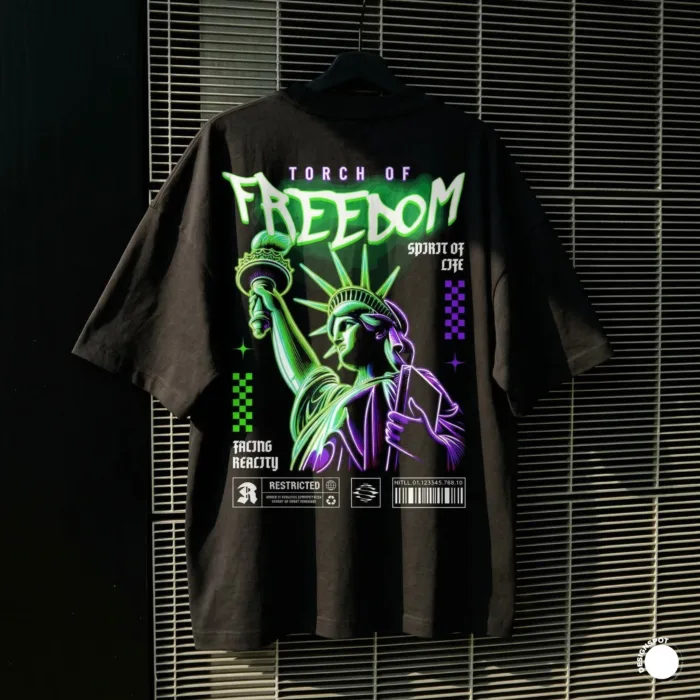 Torch of freedom – oversized streetwear